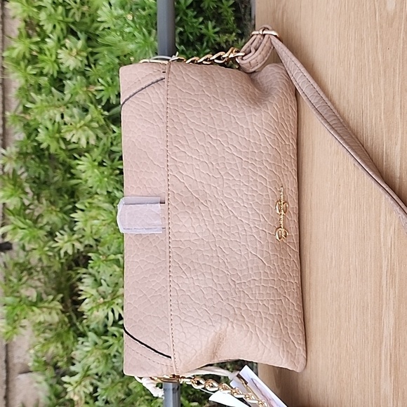 Jessica Simpson’s Natural Kandi Foldover Crossbody Clutch NWT - Picture 3 of 14